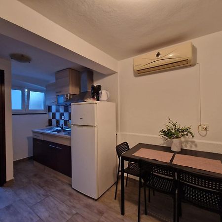 Apartments Luigi أوماغ المظهر الخارجي الصورة