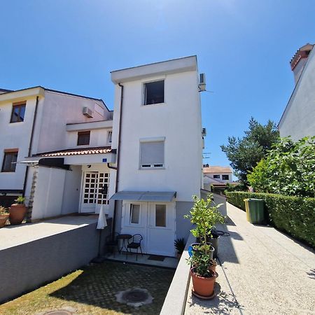 Apartments Luigi أوماغ المظهر الخارجي الصورة