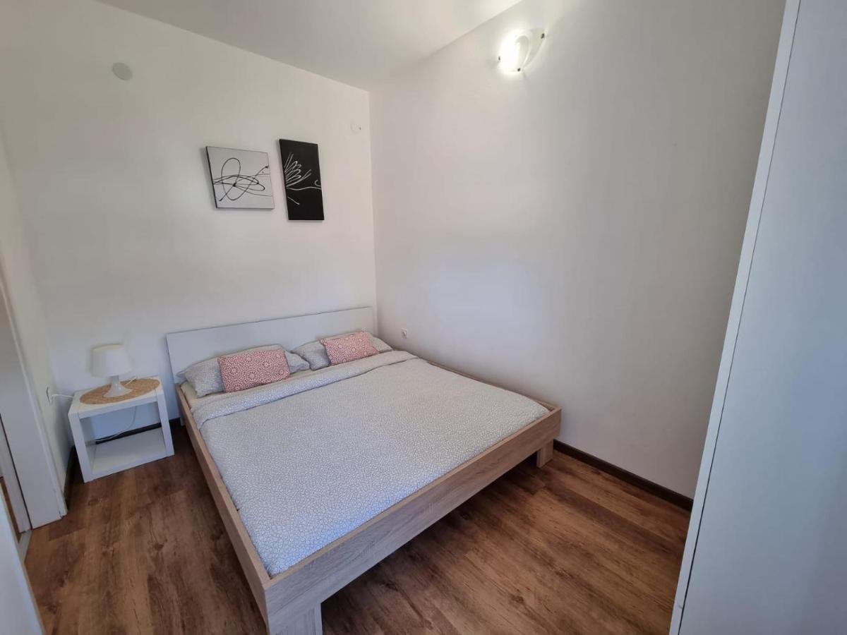 Apartments Luigi أوماغ المظهر الخارجي الصورة