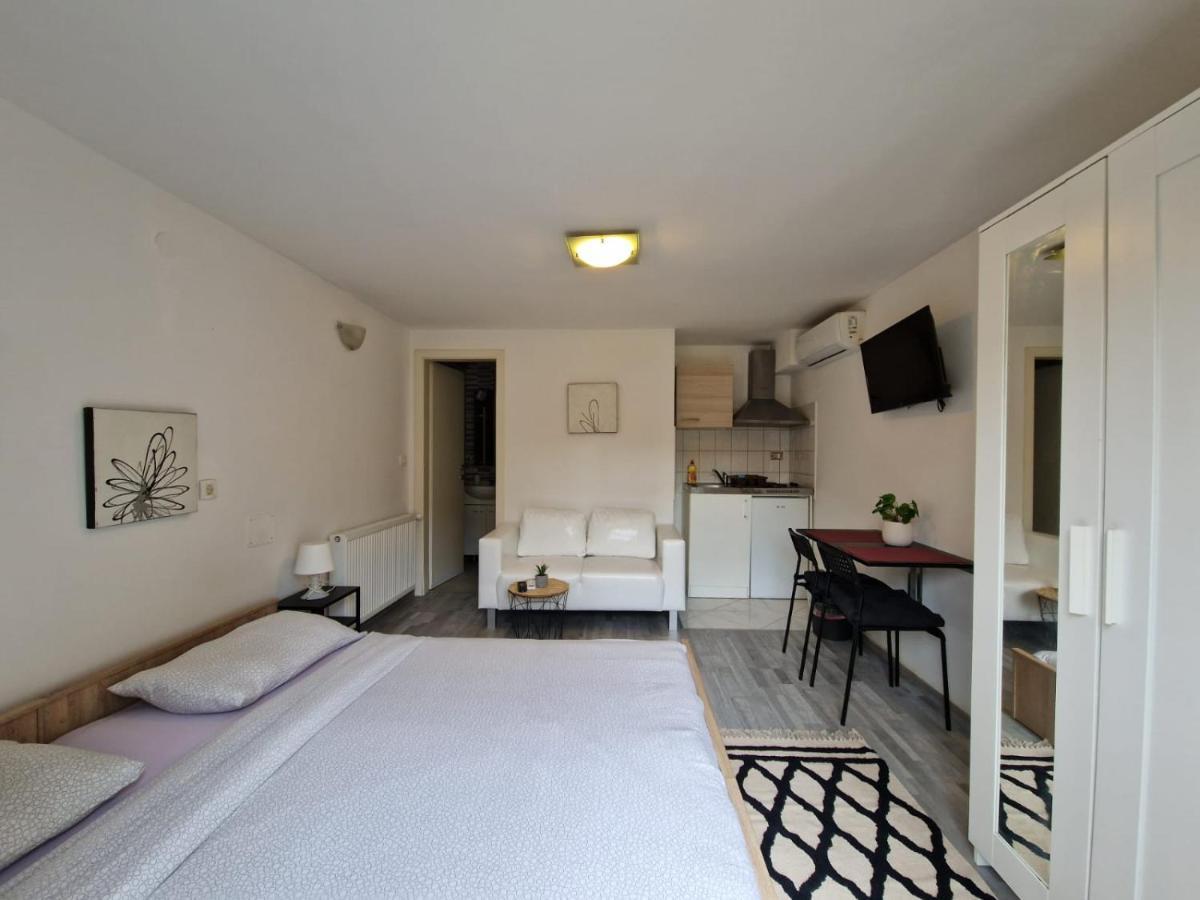 Apartments Luigi أوماغ المظهر الخارجي الصورة