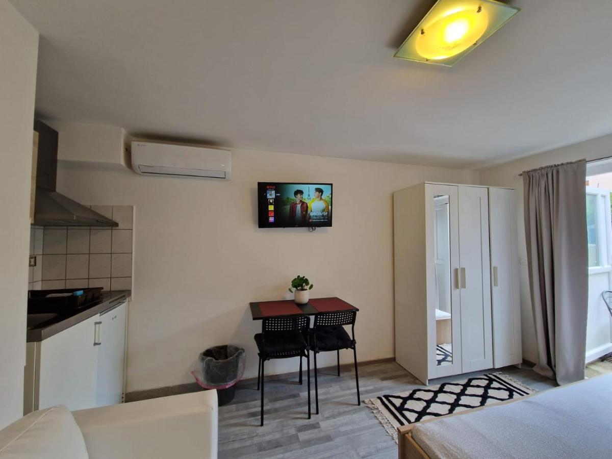 Apartments Luigi أوماغ المظهر الخارجي الصورة