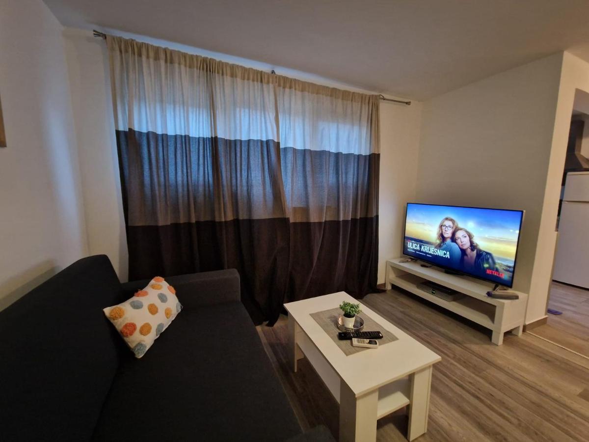 Apartments Luigi أوماغ المظهر الخارجي الصورة